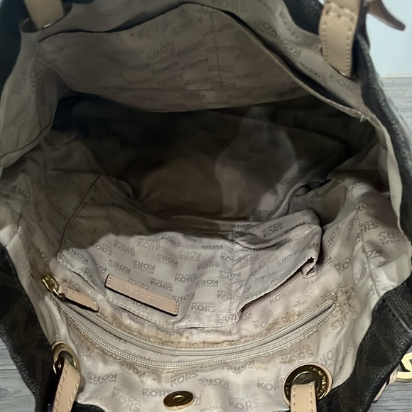 Michael Kors Large Tote Bag - Picture 6 of 6